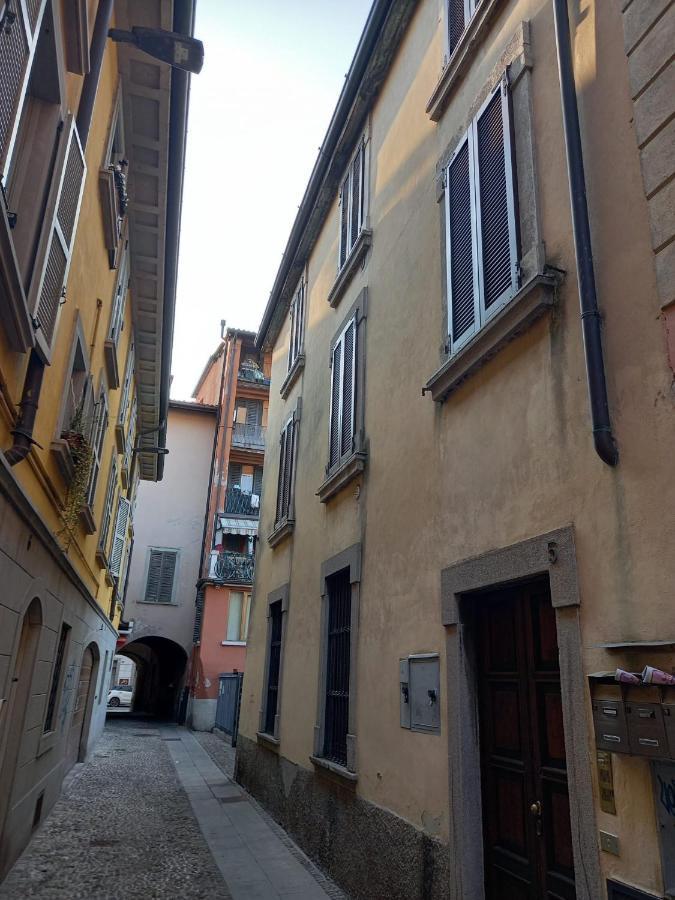 Suite Apartment San Lazzaro Bergamo Buitenkant foto